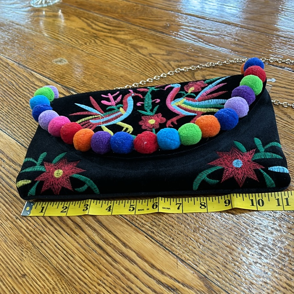 Black velour shoulder bag, chain strap, embroidered and pompom details. - Picture 11 of 12